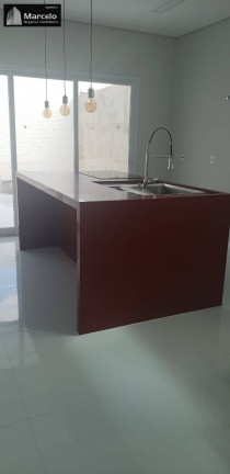 Imagem Casa de Condomínio com 3 Quartos à Venda, 300 m² em Condominio Aruã Brisas - Mogi Das Cruzes Imagem Casa de Condomínio com 3 Quartos à Venda, 300 m² em Condominio Aruã Brisas - Mogi Das Cruzes