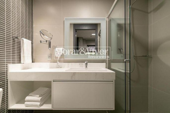 Imagem Imóvel com 1 Quarto à Venda, 28 m² em água Verde - Curitiba