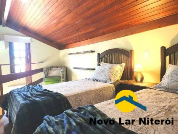 Imagem Casa com 3 Quartos à Venda, 300 m² em Camboinhas - Niterói