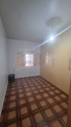 Imagem Casa com 3 Quartos à Venda, 150 m² em Taguatinga Norte (taguatinga) - Brasília Imagem Casa com 3 Quartos à Venda, 150 m² em Taguatinga Norte (taguatinga) - Brasília