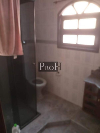 Imagem Sobrado com 3 Quartos à Venda, 250 m² em Vila Lucinda - Santo André