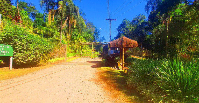 Imóvel com 2 Quartos à Venda, 881 m² em Loteamento Bosque Dos Palmares - Atibaia