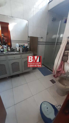Imagem Casa com 3 Quartos à Venda, 211 m² em Vila Da Penha - Rio De Janeiro Imagem Casa com 3 Quartos à Venda, 211 m² em Vila Da Penha - Rio De Janeiro