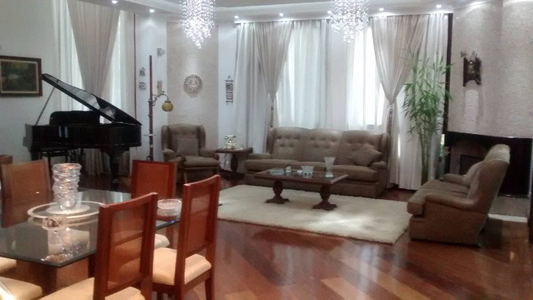 Imagem Casa com 3 Quartos à Venda, 560 m² em Residencial Morada Dos Lagos - Barueri