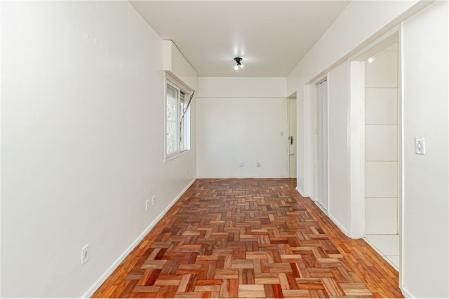 Imagem Imóvel com 1 Quarto à Venda,  em Boa Vista - Porto Alegre