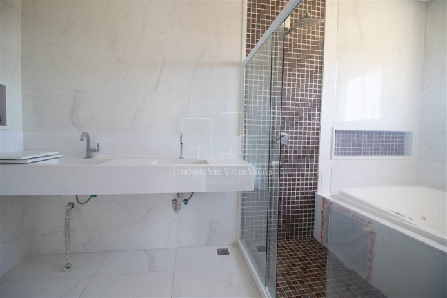 Imagem Casa com 5 Quartos à Venda, 320 m² em Interlagos - Vila Velha Imagem Casa com 5 Quartos à Venda, 320 m² em Interlagos - Vila Velha