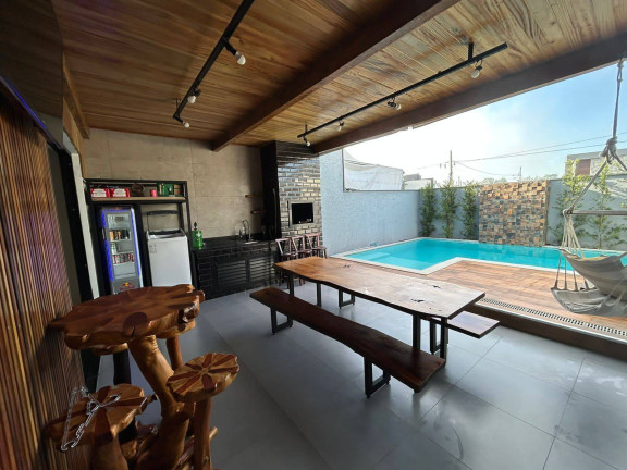 Imagem Casa com 3 Quartos à Venda, 170 m² em Itinga - Araquari