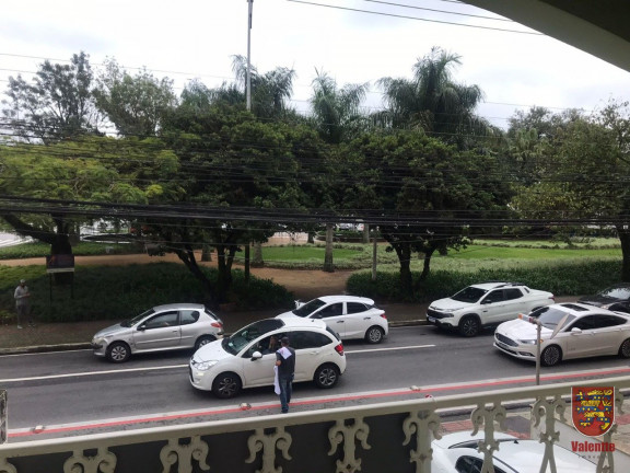 Imagem Casa com 6 Quartos à Venda ou Locação, 300 m² em Beira Mar Norte - Florianópolis