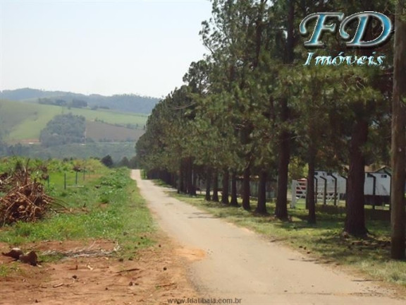 Terreno à Venda, 1.500 m² em Guaxinduva - Bom Jesus Dos Perdões