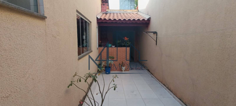 Imagem Casa com 3 Quartos à Venda, 210 m² em Pontal Sul - Acréscimo - Aparecida De Goiânia