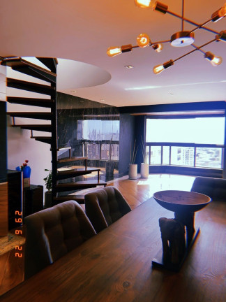 Imóvel com 3 Quartos à Venda, 270 m² em Mooca - São Paulo