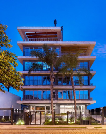 Imagem Apartamento com 2 Quartos à Venda, 62 m² em Menino Deus - Porto Alegre