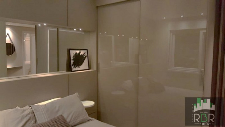 Imagem Apartamento com 2 Quartos à Venda, 56 m² em Caxias Do Sul
