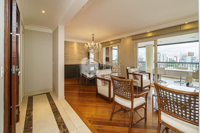 Imagem Apartamento com 4 Quartos à Venda, 214 m² em Sumaré - São Paulo