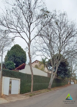 Imagem Casa com 4 Quartos à Venda, 250 m² em Bom Clima - Juiz De Fora