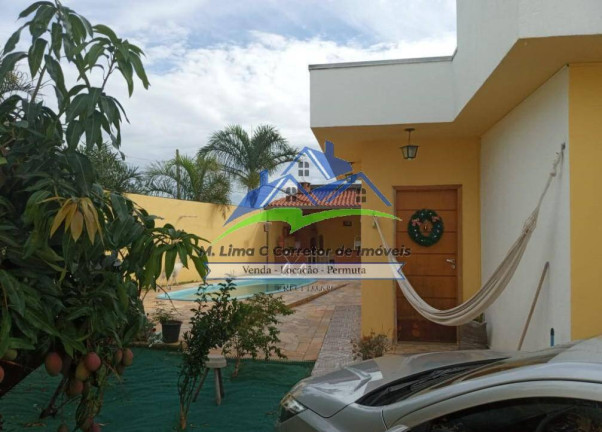 Imagem Casa com 3 Quartos à Venda, 300 m² em Nova Cerejeira - Atibaia Imagem Casa com 3 Quartos à Venda, 300 m² em Nova Cerejeira - Atibaia