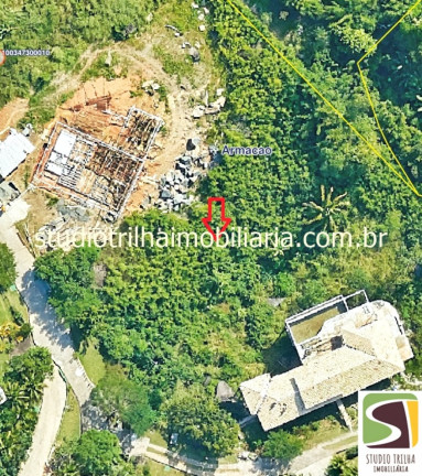Terreno à Venda, 1.500 m² em Armação - Ilhabela