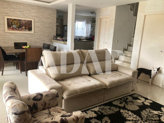 Imagem Casa com 5 Quartos à Venda, 361 m² em Vargem Pequena - Rio De Janeiro Imagem Casa com 5 Quartos à Venda, 361 m² em Vargem Pequena - Rio De Janeiro