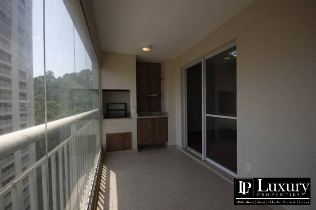 Apartamento com 3 Quartos para Alugar, 124 m² em Morumbi - São Paulo