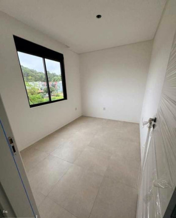 Imagem Apartamento com 2 Quartos à Venda, 66 m² em Itacolomi - Balneário Piçarras
