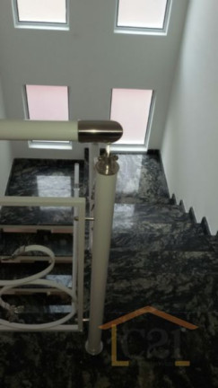 Imagem Sobrado com 3 Quartos à Venda, 250 m² em água Fria - São Paulo