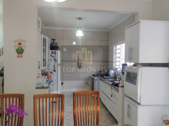 Imagem Casa com 4 Quartos à Venda, 250 m² em Bosque Dos Eucaliptos - São José Dos Campos