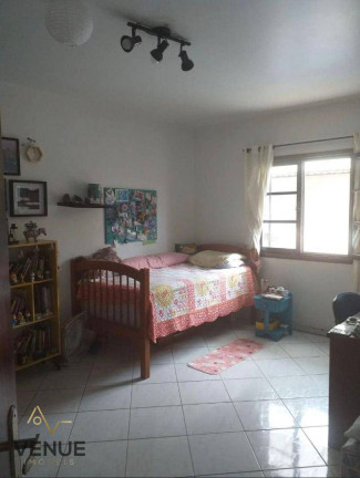 Imagem Sobrado com 3 Quartos à Venda, 264 m² em Vila Lima I - Arujá Imagem Sobrado com 3 Quartos à Venda, 264 m² em Vila Lima I - Arujá