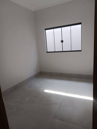 Imagem Casa com 3 Quartos à Venda, 105 m² em Itamaraty - Anápolis