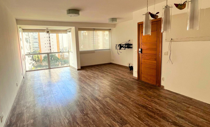 Apartamento com 4 Quartos à Venda, 143 m² em Moema - São Paulo