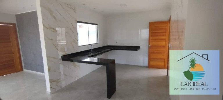 Imagem Casa com 3 Quartos à Venda, 240 m² em Caxito Pequeno - Maricá
