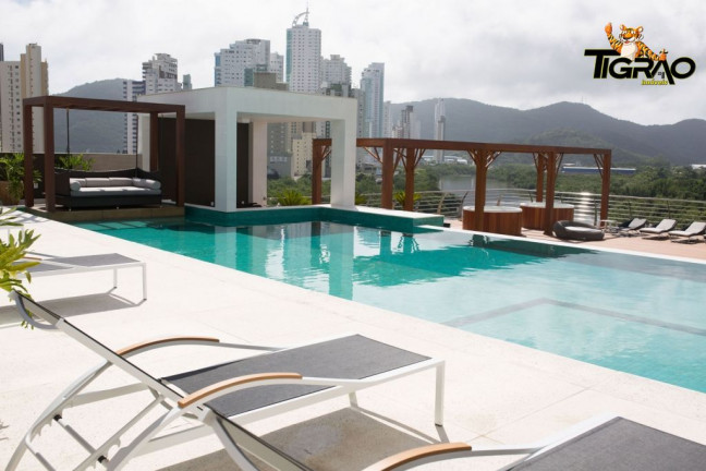 Imagem Apartamento com 3 Quartos à Venda, 183 m² em Centro - Balneário Camboriú Imagem Apartamento com 3 Quartos à Venda, 183 m² em Centro - Balneário Camboriú