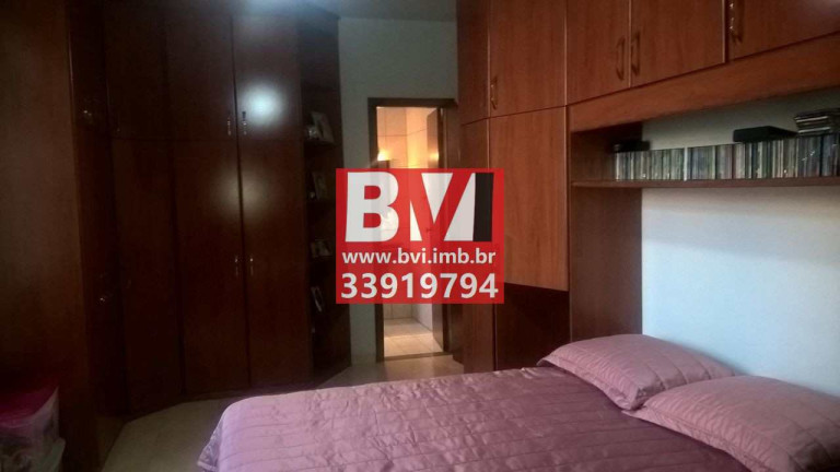 Imagem Casa com 2 Quartos à Venda, 157 m² em Irajá - Rio De Janeiro Imagem Casa com 2 Quartos à Venda, 157 m² em Irajá - Rio De Janeiro