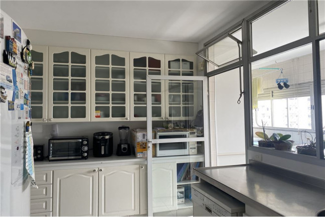 Imagem Apartamento com 4 Quartos à Venda, 200 m² em Vila Suzana - São Paulo