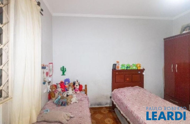 Imagem Casa com 2 Quartos à Venda, 250 m² em Jardim Ocara - Santo André Imagem Casa com 2 Quartos à Venda, 250 m² em Jardim Ocara - Santo André
