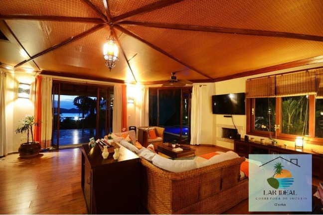 Imagem Casa com 4 Quartos à Venda, 2.000 m² em João Fernandes - Búzios Imagem Casa com 4 Quartos à Venda, 2.000 m² em João Fernandes - Búzios