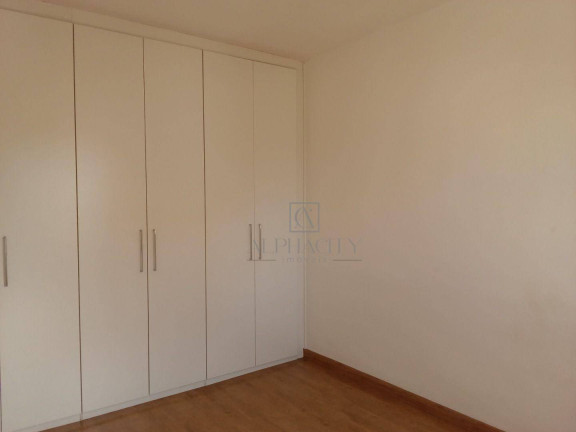Imagem Apartamento com 2 Quartos à Venda, 58 m² em Jardim Tupanci - Barueri