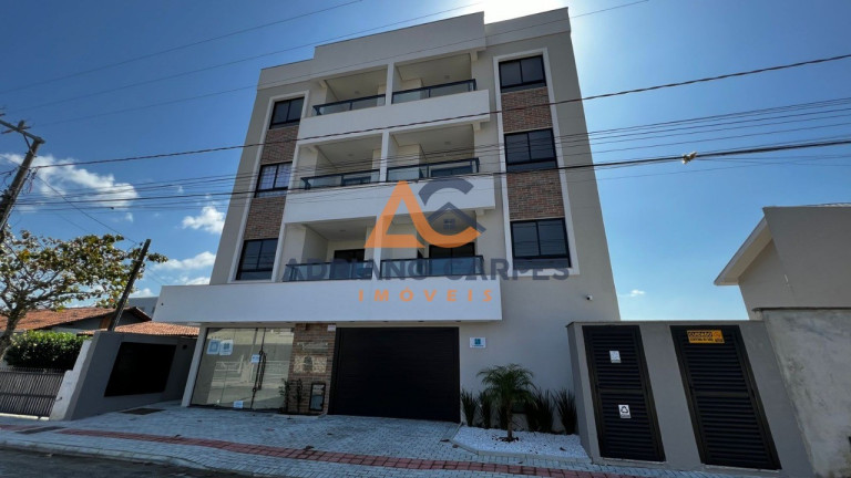 Imagem Imóvel com 2 Quartos à Venda, 65 m² em Gravatá - Navegantes Imagem Imóvel com 2 Quartos à Venda, 65 m² em Gravatá - Navegantes