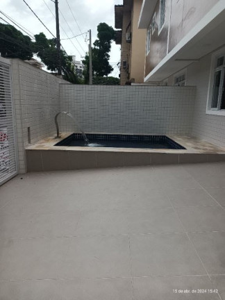 Sobrado com 3 Quartos à Venda, 100 m² em Embaré - Santos