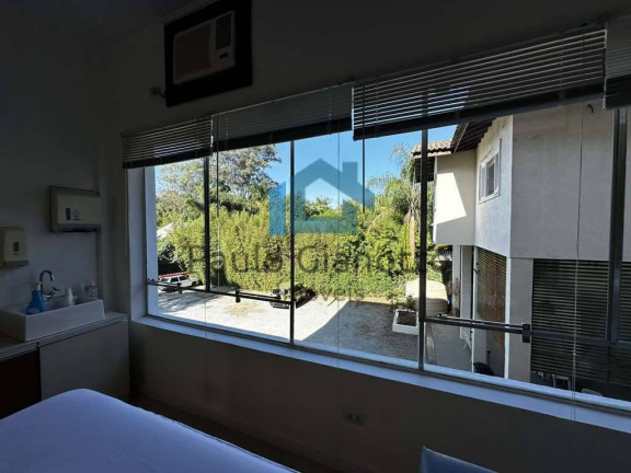 Sala Comercial à Venda, 31 m² em Granja Viana - Cotia