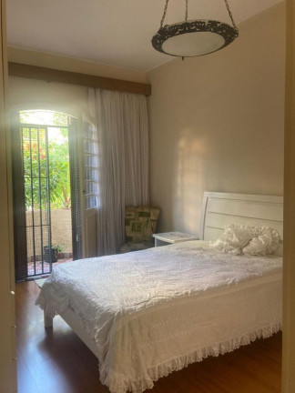Imagem Casa com 3 Quartos à Venda, 300 m² em Cambuci - São Paulo Imagem Casa com 3 Quartos à Venda, 300 m² em Cambuci - São Paulo