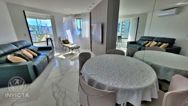 Imagem Apartamento com 2 Quartos à Venda, 70 m² em Centro - Balneário Camboriú Imagem Apartamento com 2 Quartos à Venda, 70 m² em Centro - Balneário Camboriú