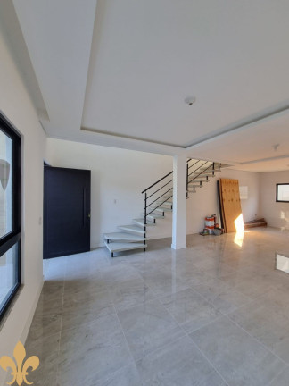 Imagem Sobrado com 2 Quartos à Venda, 110 m² em Sertão Do Maruim - São José Imagem Sobrado com 2 Quartos à Venda, 110 m² em Sertão Do Maruim - São José