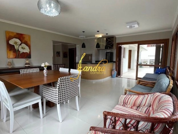 Imagem Casa com 3 Quartos à Venda, 167 m² em Centro - Xangri-la