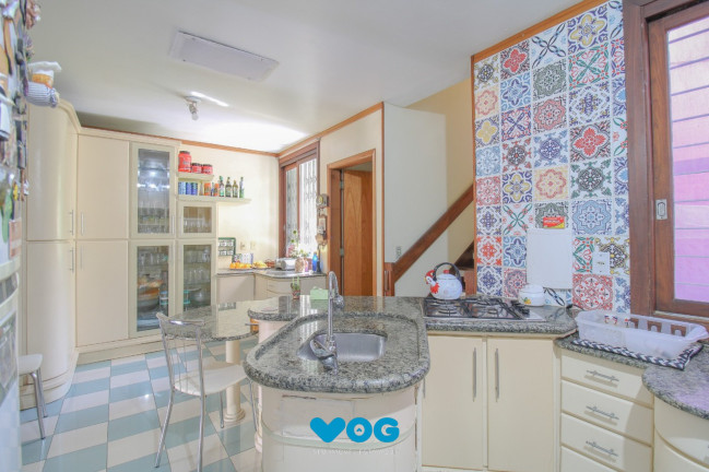 Imagem Casa com 3 Quartos à Venda, 344 m² em Chácara Das Pedras - Porto Alegre