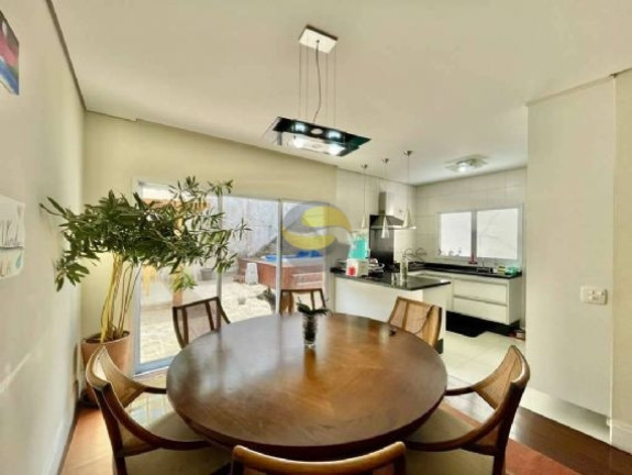 Imagem Casa de Condomínio com 3 Quartos à Venda, 17 m² em Granja Viana Ii - Cotia Imagem Casa de Condomínio com 3 Quartos à Venda, 17 m² em Granja Viana Ii - Cotia