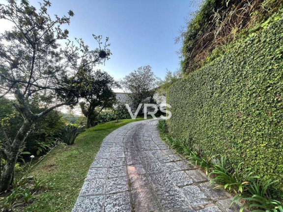 Casa com 3 Quartos à Venda, 231 m² em Panorama - Teresópolis