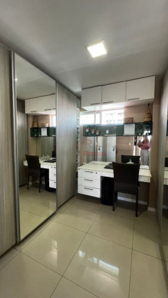 Imagem Imóvel com 3 Quartos à Venda, 94 m² em Parquelândia - Fortaleza Imagem Imóvel com 3 Quartos à Venda, 94 m² em Parquelândia - Fortaleza