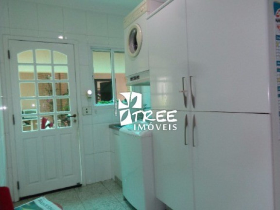 Imagem Casa com 4 Quartos à Venda, 320 m² em Condomínio Arujázinho 5 - Aruja Imagem Casa com 4 Quartos à Venda, 320 m² em Condomínio Arujázinho 5 - Aruja
