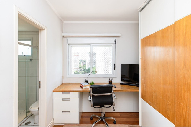 Imagem Imóvel com 3 Quartos à Venda, 132 m² em Alto Da Boa Vista - São Paulo Imagem Imóvel com 3 Quartos à Venda, 132 m² em Alto Da Boa Vista - São Paulo