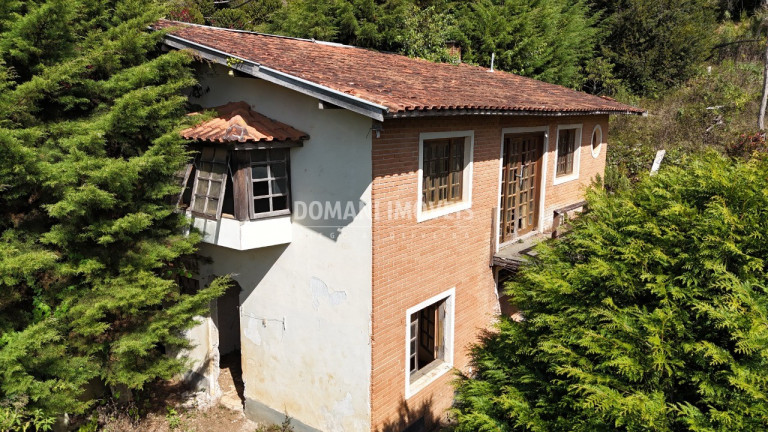 Imagem Casa com 1 Quarto à Venda, 120 m² em Região Do Alto Da Vila Inglesa - Campos Do Jordão Imagem Casa com 1 Quarto à Venda, 120 m² em Região Do Alto Da Vila Inglesa - Campos Do Jordão